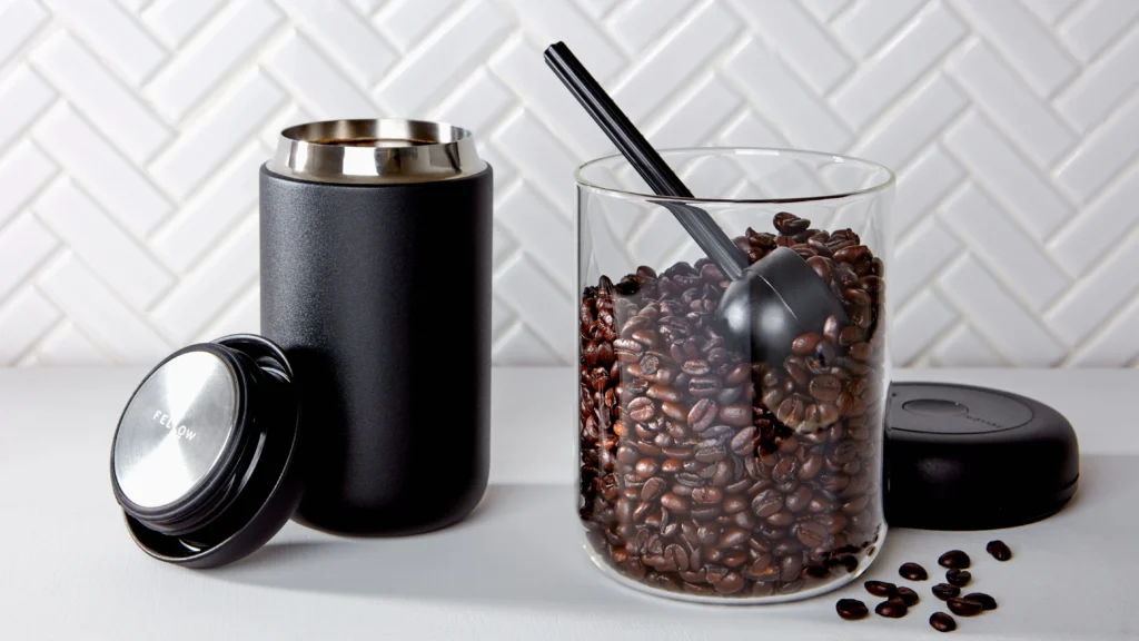Airtight coffee bean storage container for travel